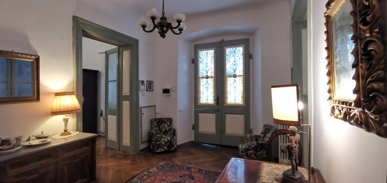 Charming Apartment In A 19Th Century Villa ตรีเอสเต ภายนอก รูปภาพ
