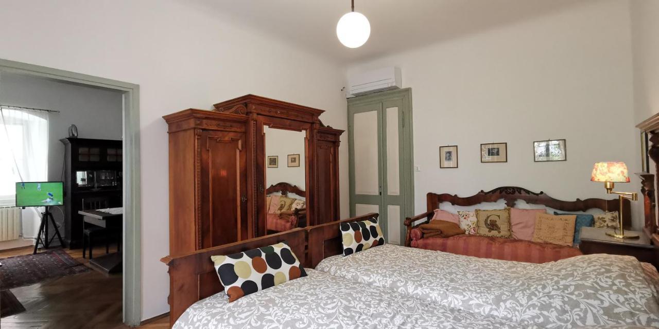 Charming Apartment In A 19Th Century Villa ตรีเอสเต ภายนอก รูปภาพ